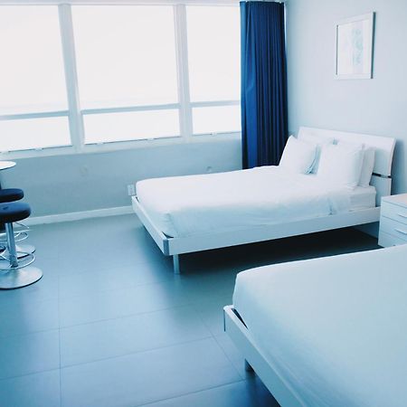 Castle 835 Oceanview Studio On Beach With Pool, Gym, Bars, And Free Parking 마이애미 비치 외부 사진