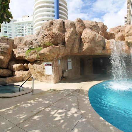 Castle 835 Oceanview Studio On Beach With Pool, Gym, Bars, And Free Parking 마이애미 비치 외부 사진