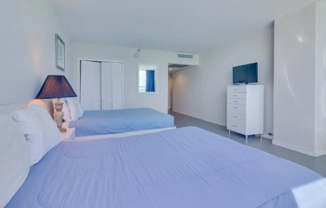 Castle 835 Oceanview Studio On Beach With Pool, Gym, Bars, And Free Parking 마이애미 비치 외부 사진