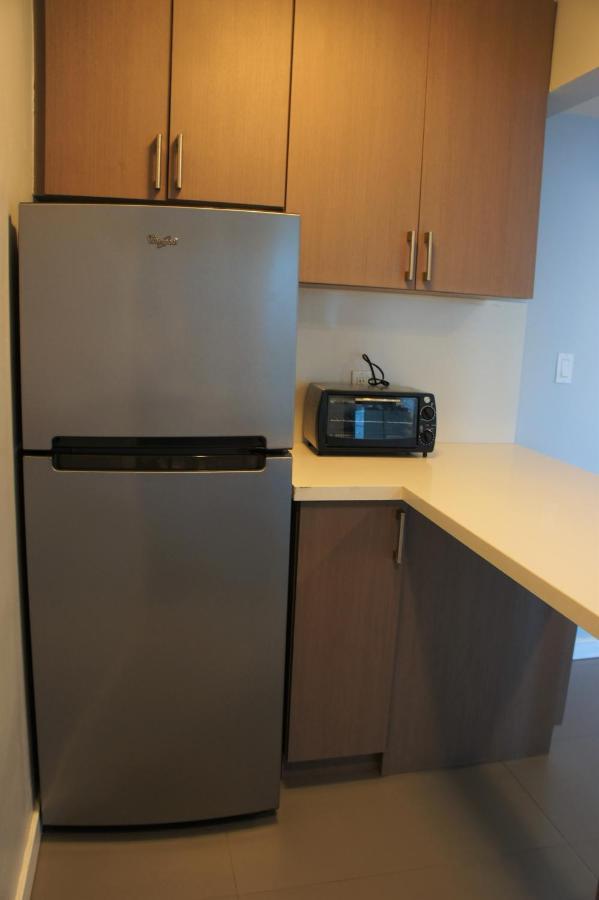 Castle 835 Oceanview Studio On Beach With Pool, Gym, Bars, And Free Parking 마이애미 비치 외부 사진