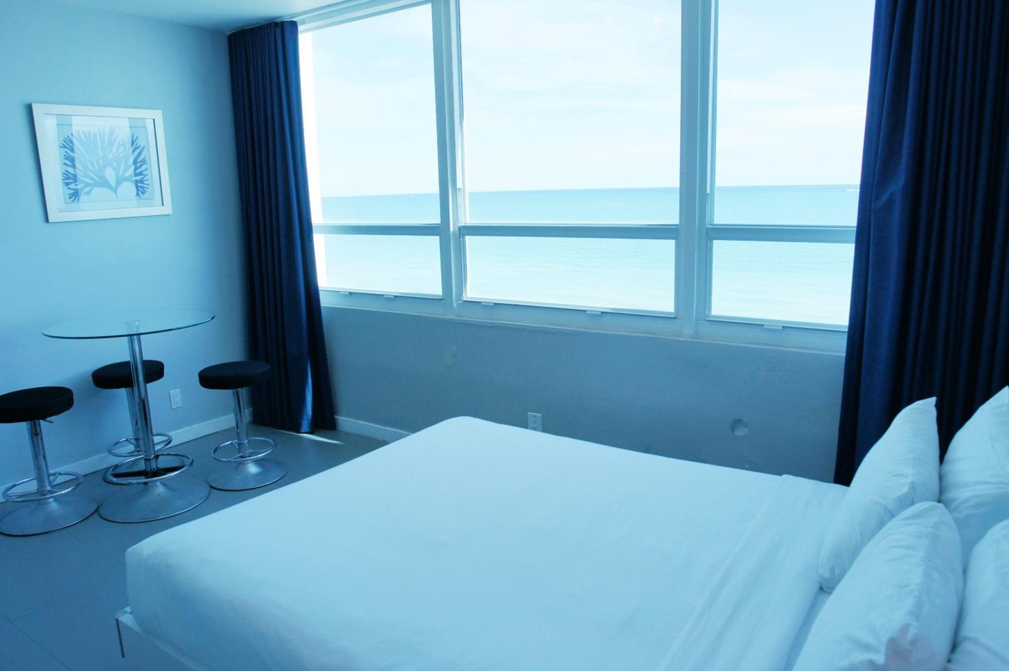 Castle 835 Oceanview Studio On Beach With Pool, Gym, Bars, And Free Parking 마이애미 비치 외부 사진